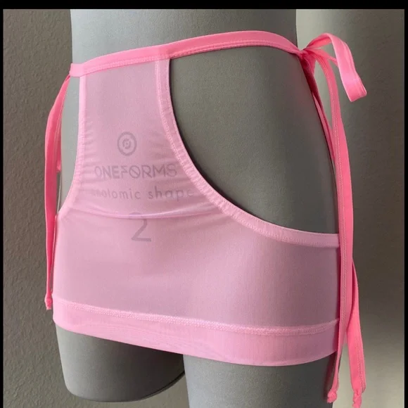 Brand new Syzgythelabel pink side tie micro mini with silver chain! Size L - Picture 1 of 2